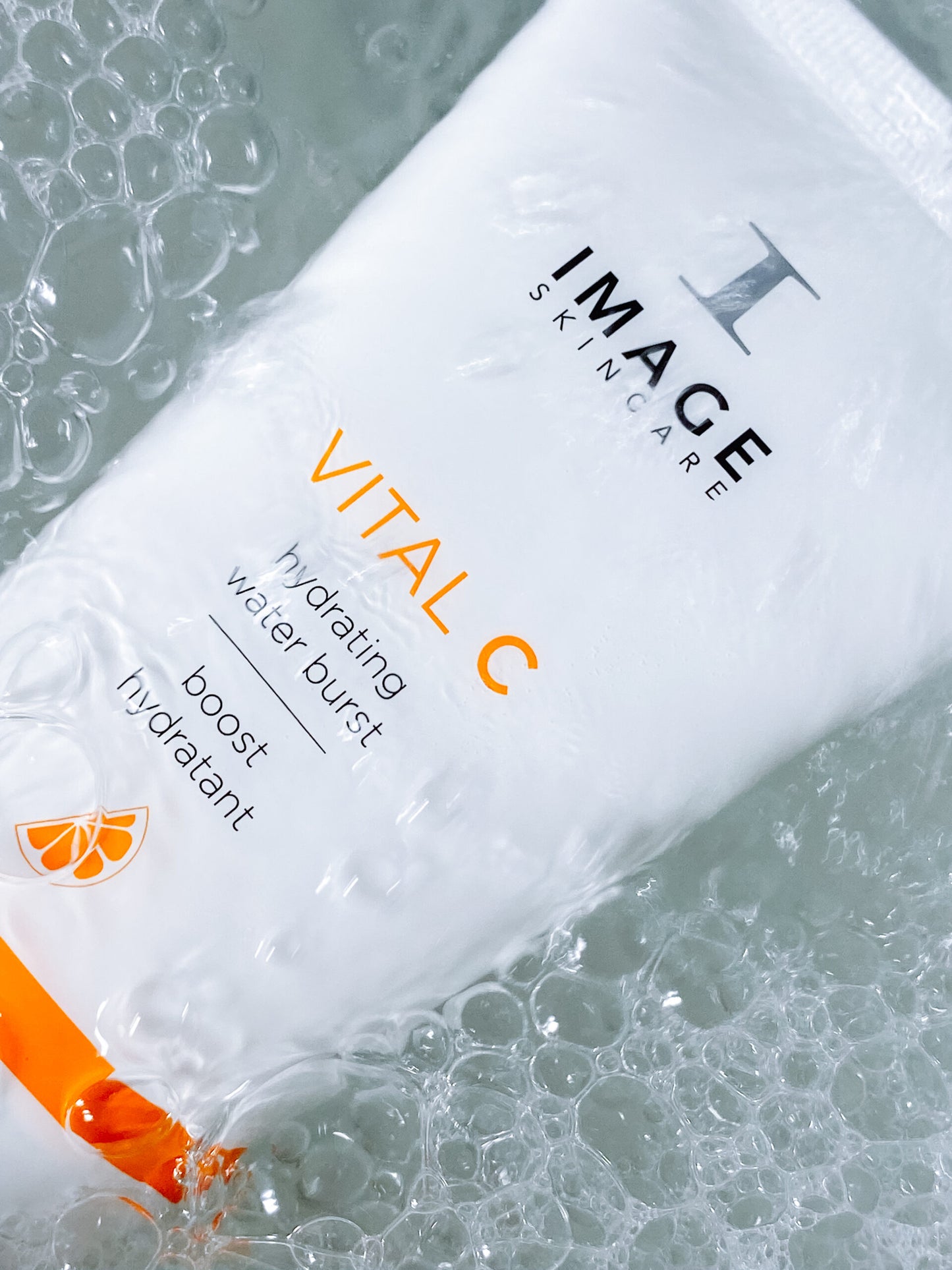 VITAL C - Hydrating Water Burst
