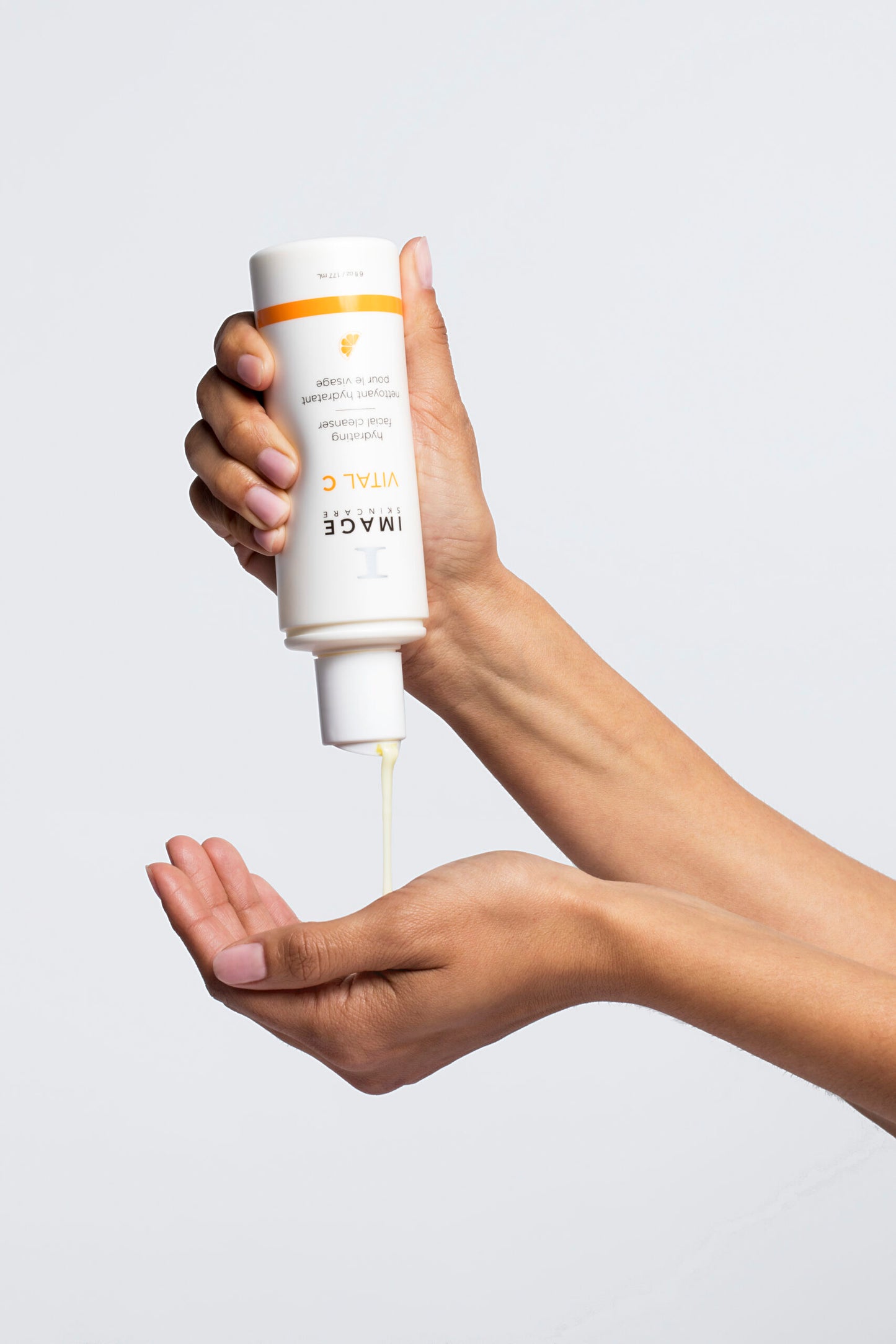 VITAL C - Hydrating Facial Cleanser
